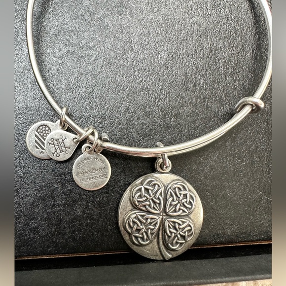 Alex and Ani four leaf clover bangle - Picture 2 of 3